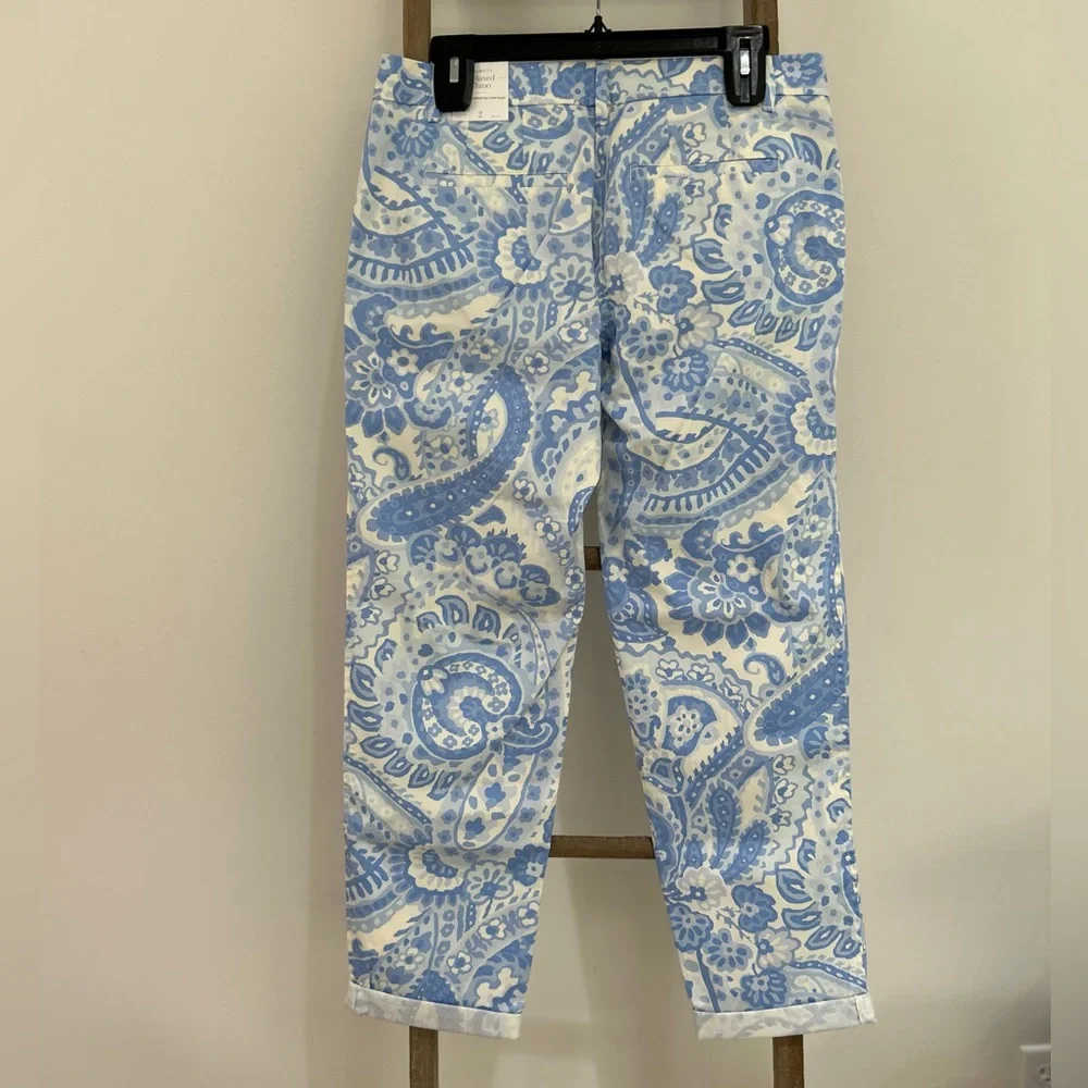 Talbots Relaxed Chino Below Waist Ankle Length Paisley Blue Paisley Size 2 NWT - Picture 2 of 9